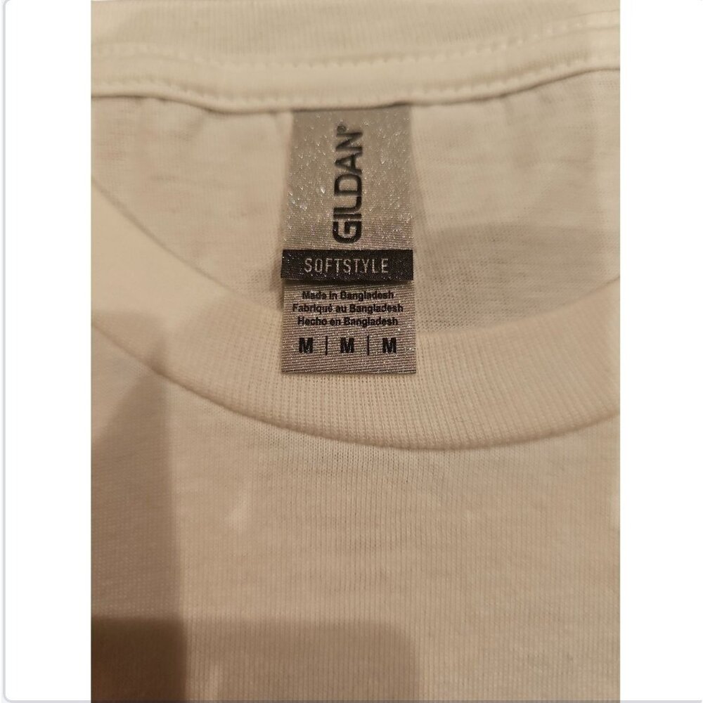 Playbill Pride 2022 Beige T-Shirt Gildan Softstyle M Cotton Blend LGBTQ+ Design - Picture 6 of 6